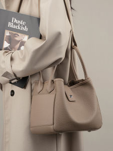 Top Layer Cowhide Leather Bucket Bag Genuine Leather 2025 New Style Pillow Single Shoulder Slant Cross Handbag Womens Bag