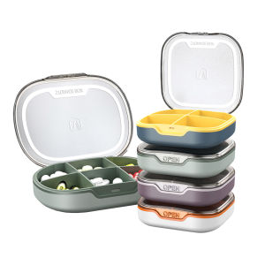 กล่องใส่ยา กล่องยา ตลับยา 4 ช่อง 6 ช่อง มี 3 สี กล่องเก็บยา ตลับแบ่งเม็ดยา ตลับใส่ยา กล่องวิตามิน ตลับเก็บยา Medicine box ขนาดเล็ก พกพาง่าย