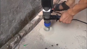 Mesin bor impact 13MM Mesin bor yang di gunakan untuk pengeboran pada berbagai material seperti kayu logam ataupun beton. ini adalah mesin bor yang kuat dan serbaguna yang di rancang untuk melakukan perkerjaan berat atau memerlukan tenaga extra saat pe