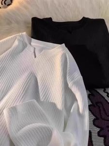 เสื้อยืดคอกว้างแขนยาวหลวมๆ ทรงหลวมๆ สำหรับผู้ชายและผู้หญิง เสื้อชั้นในลำลองสำหรับฤดูใบไม้ร่วง สวมใส่สบาย ระบายอากาศได้ดี ผลิตจากผ้าผสม