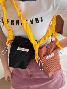 กระเป๋าสะพายไหล่ผ้าคอร์ดูรอยสไตล์เกาหลีสำหรับผู้หญิง กระเป๋าใส่โทรศัพท์มือถือแบบมีเชือกผูก กระเป๋าสะพายข้างแบบมีซิป กระเป๋าสะพายไหล่แบบมีเชือกผูก