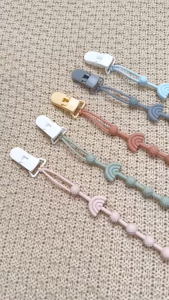 Nipples Holder Clips BPA Free Baby Silicone Pacifier Chain Clip Baby Teething Chain Toy