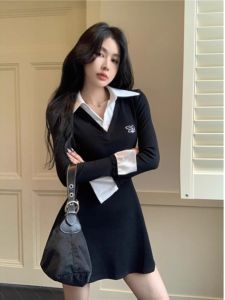 ชุดเดรสคอโปโลแขนยาวสไตล์เกาหลีสุดเก๋สำหรับผู้หญิงในฤดูใบไม้ผลิและฤดูใบไม้ร่วง ชุดเดรสกระโปรงสั้นเข้ารูปเอวเข้ารูป
