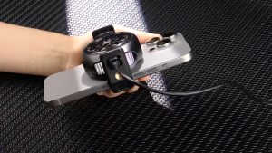Magnetic Phone Cooler เย็นจนเป็นน้ำแข็ง พัดลมระบายความร้อนมือถือ ระบบควบคุมอุณหภูมิด้วย AI แสงไฟ RGB