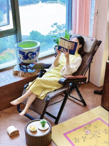 ST MIRREN | Elderly Relaxation Rattan Folding Chair