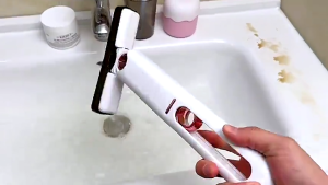 【Daily Suki Store】Mini Sponge Mop - Handheld Self-Squeeze Cleaning Tool for Glass CR Tiles & Car Windows Portable Lightweight Mop Wet/Dry Use