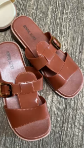 Sandal Wanita Terbaru: Sendal Selop Jelly Alina 3025 S1 dan Sendal Karet Flat Import Kekinian\\n\\n Apa Itu Sandal Wanita Terbaru?\\n\\nSandal wanita terbaru adalah sepatu sandal yang dirancang khusus untuk para wanita yang menginginkan penampilan yang modis dan nyaman. Sandal ini hadir dalam berbagai model, warna, dan bahan yang dapat disesuaikan dengan kebutuhan pengguna. Beberapa kelebihan dari sandal wanita terbaru adalah:\\n\\n- Desain yang elegan dan modern\\n- Bahan yang berkualitas tinggi dan tahan lama\\n- Nyaman digunakan dalam berbagai situasi\\n\\n Cara Memilih Sandal Wanita Terbaru yang Tepat\\n\\nUntuk memilih sandal wanita terbaru yang tepat, ada beberapa hal yang perlu diperhatikan:\\n\\n- Ukuran: Pastikan ukuran sandal sesuai dengan ukuran kaki Anda.\\n- Bahan: Pilih bahan yang berkualitas tinggi dan nyaman digunakan.\\n- Model: Pilih model yang sesuai dengan gaya dan kebutuhan Anda.\\n\\n Sendal Selop Jelly Alina 3025 S1\\n\\nSendal Selop Jelly Alina 3025 S1 adalah salah satu contoh sandal wanita terbaru yang populer di pasaran. Berikut adalah beberapa fitur dan keunggulan dari sendal ini:\\n\\n Desain & Fitur Sendal Selop Jelly Alina\\n\\nSendal Selop Jelly Alina 3025 S1 memiliki desain yang elegan dan modern, dengan bahan jelly yang ringan dan nyaman digunakan. Sendal ini juga dilengkapi dengan sol karet yang kuat dan anti-selip, sehingga aman digunakan di berbagai permukaan.\\n\\n Keunggulan Sendal Selop Jelly Alina\\n\\nBeberapa keunggulan dari Sendal Selop Jelly Alina 3025 S1 adalah:\\n\\n- Desain yang modis dan elegan\\n- Bahan jelly yang ringan dan nyaman\\n- Sol karet yang kuat dan anti-selip\\n- Tersedia dalam berbagai warna dan ukuran\\n\\n Sendal Karet Flat Import Kekinian\\n\\nSendal Karet Flat Import Kekinian adalah jenis sandal wanita terbaru yang populer di kalangan masyarakat. Berikut adalah beberapa tips untuk menggunakan dan memilih sendal ini:\\n\\n Bagaimana Menggunakan Sendal Karet Flat Import Kekinian dengan Baik\\n\\nUntuk menggunakan sendal karet flat import kekinian dengan baik, ada beberapa hal yang perlu diperhatikan:\\n\\n- Pastikan ukuran sandal sesuai dengan ukuran kaki Anda.\\n- Gunakan sendal ini di tempat yang aman dan bersih.\\n- Jaga kebersihan sandal dengan membersihkannya secara rutin.\\n\\n Tips Memilih Sendal Karet Flat Import Kekinian yang Sesuai\\n\\nUntuk memilih sendal karet flat import kekinian yang sesuai, ada beberapa hal yang perlu diperhatikan:\\n\\n- Pilih ukuran sandal yang sesuai dengan ukuran kaki Anda.\\n- Pilih bahan yang berkualitas tinggi dan nyaman digunakan.\\n- Pilih model yang sesuai dengan gaya dan kebutuhan Anda.\\n\\n Sendal Karet untuk Aktivitas Sehari-hari\\n\\nSendal karet adalah jenis sandal yang sering digunakan untuk aktivitas sehari-hari. Berikut adalah beberapa kelebihan dan cara merawat sendal karet:\\n\\n Kelebihan Sendal Karet untuk Aktivitas Sehari-hari\\n\\nBeberapa kelebihan dari sendal karet untuk aktivitas sehari-hari adalah:\\n\\n- Nyaman digunakan dalam berbagai situasi\\n- Tahan lama dan mudah dibersihkan\\n- Cocok untuk berbagai aktivitas, seperti berjalan-jalan, berolahraga, atau bepergian\\n\\n Cara Merawat Sendal Karet dengan Baik\\n\\nUntuk merawat sendal karet dengan baik, ada beberapa hal yang perlu diperhatikan:\\n\\n- Bersihkan sendal secara rutin dengan air bersih dan sabun.\\n- Jemur sendal di tempat yang teduh dan tidak langsung terkena sinar matahari.\\n- Simpan sendal di tempat yang kering dan aman.\\n\\nDengan memahami informasi di atas, Anda dapat memilih sandal wanita terbaru yang tepat dan sesuai dengan kebutuhan Anda. Selamat mencoba!\n}