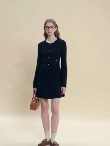 FAMANXUAN | Hand-Embroidered Wool Knit Dress for Autumn
