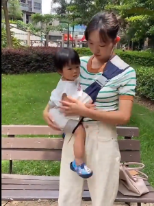 Baby Carrier 0 to 36 Months Infant Baby Sling Toddler Side-Sling Carrier Up to 20kg Ice silk baby scarf [SG READY STCOK]