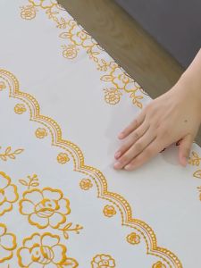PVC Waterproof and Anti-scalding Oil-proof PVC Bronzing Lace Long Table Cover Tablecloth Plastic Gold Sequin Tablecloth