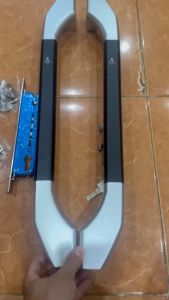 Bộ khóa và tay của cửa lùa nhôm hệcửa thủy lực cửa trượt quay loại dày dài 60 cm và 80 cm