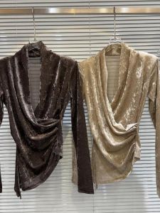 Velvet Khaki V-neck Slim Fit Womens T-shirt Fashionable Winter New Style Small Fragrance Style Elegant Lady Cardigan Top