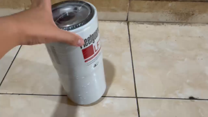 LF777 OIL FILTER FLEETGUARD LF 777 FILTER OLI P/N 3889311