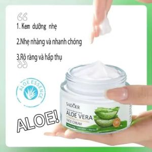 SADOER Aloe Vera Gel Bayar Di Tempat Soothing Moisturizing Gel Cream Collagen Vitamin Pelembab Kulit Wajah Badan