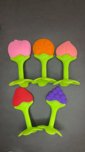 Baby silicone baby teeth fruit-shaped baby teeth teething toys are BPA-free