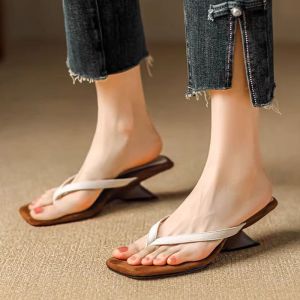 Black Fashionable Summer Thong Slippers Womens High Heel Clog Toe Outdoor Wear Casual Style PE Upper PU Inner Material