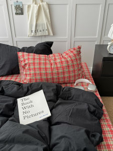 Simple Black And Raspberry Grid Washed Cotton Bedding Set Dormitory Three-Piece Quilt Cover Sheet Bedding Set Soft Cotton Fabric