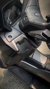 PAKET VARIASI Tutup Laci V2 Tombol Nmax Cover Laci Nmax New Cover Tutup Bagasi Saku Laci New Nmax 2024 2025 Termurah LACI NMAX TURBO TECHMAX NMAX NEO NMAX NEO S + Cantelan Gantungan Barang KHUSUS NMAX TURBO NEO S TECHMAX 2024 2025 full CNC PNP