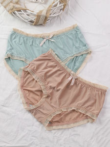 Large Size Comfortable Breathable Womens Panties Ice Silk Seamless Underwear with Middle Waist Simple Style Lace Edge