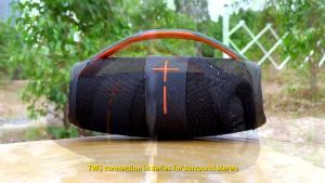 Awei Y887 Portable Bluetooth Speaker Boomboxes Subwoofer Speakers Outdoor IPX5 Waterproof Colorful Lights Support TWS Connection AUX TF Card