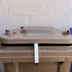 1 2pcs Trash Bin Ventilation Clip Anti Pest Anti Odor Improves Air Circulation Reduces Unpleasant Smells Insect Prevention