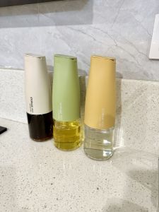 Large Capacity Glass Oil Bottle Kitchen Storage Vinaigrette Sauce Condiment Bottle Modern Simple Nordic Style Non-Drip Leaky