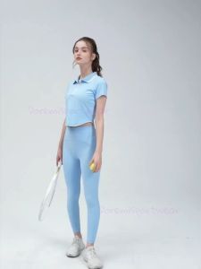 SETELAN OLAHRAGA TENNIS WANITA DOREMI CROP TOP CT18 DAN SKORT SKORT SK18 DI JUAL TERPISAH