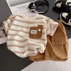 เซ็ต2ชิ้นเสื้อเชิ้ตแขนสั้นลายทาง + กางเกงขาสั้นลำลองสำหรับฤดูร้อนเสื้อผ้าเด็กทารก