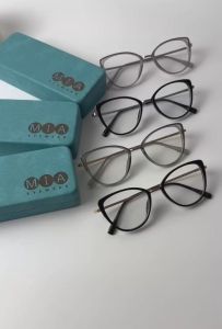Gọng mắt mèo MIA EYEWEAR 11808 chất liệu titanium cao cấp kiểu dáng thời trang càng chống rỉ phụ kiện MIA-G81