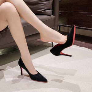 รองเท้าส้นสูงสีดำ ทรงหัวแหลม พื้นยาง รองเท้าส้นบาง สำหรับผู้หญิง ฤดูใบไม้ผลิและฤดูใบไม้ร่วง รองเท้าทำงาน สไตล์เกาหลี