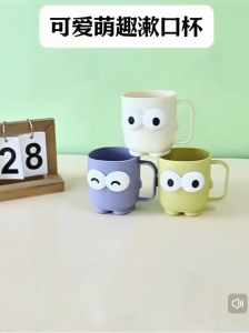 [SG Seller] Childrens mouthwash cup for boys and girls I cartoon I baby toothbrush cup Toothbrush 3 -12 years & above