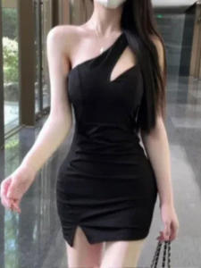 CHANGTONG | Sensually Designed Cross-shoulder Tight-fitting Sheath Short Dress 2026 Summer New Arrival