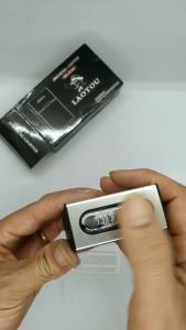 hộp đụng thuôc lửa điện 2 in 1 chống nước chống gió có thể sạc lại