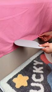 Alat Bantu Angkat Kasur SLIM Pasang Seprai Sprei Kasur Sofa Ranjang