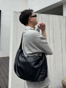 Túi Đeo Vai Mềm Dung Tích Lớn Phong Cách Hàn Quốc Retro Túi Đeo Chéo Đơn Cho Nam Và Nữ Túi Đeo Vai Mềm PU Túi Đeo Vai Mềm Retro