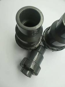 PVC True Union Check Valve 1-1/2’’ 3/4" Slip Swing Full Port Utility Check Valve Sch80 Socket Pool Ball Check Valve for Backflow Prevention Diameter 20/25/32mm Non-Return Thickened Pipe Fittings