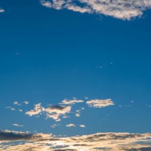 กล่อง E-83(New) e-83 ใหญ่กว่าตัวปกติ กล่องใส่แซนวิช ** 1 แพค 50 ชิ้น**