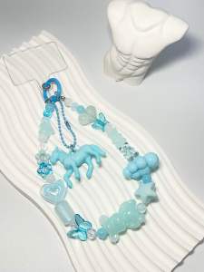 พวงกุญแจสายคล้องมือถือพร้อมจี้ม้า