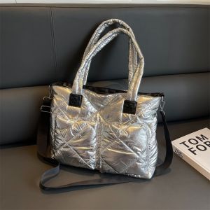 Túi Xách Tay Áo Bông Sức Chứa Lớn Túi Đeo Chéo Một Bên Vai Nữ Đơn Giản Màu Trơn Phong Cách Hàn Quốc Mẫu Mới Cho Nữ Túi Tote Đi Làm