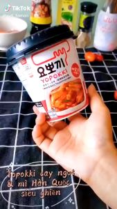 Bánh gạo Hàn Quốc Yopokki Topokki dạng cốc (Cay Ngọt Phomai Siêu Cay Bơ Hành Xốt Tỏi Kim chi Gà Cay)