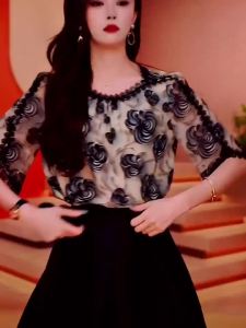 221Ice Silk Chiffon Shirt Womens Summer Rose Fancy Tops 2024 New Arrival Best Selling Belly Covering Beautiful Western Style Small Shirt