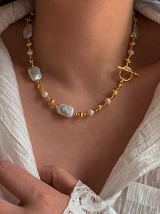 CAFFTI | Natural Freshwater Baroque White-Purple Freshwater Pearl Necklace