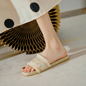 MIFEI | Fashionable Summer Slippers Women Large Size 41-43
