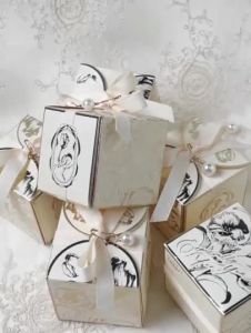 Tulips Flower Candy Box Gift Cardboard Boxes Gift Packing Box Small Gift Box For Wedding Birthday Baby Shower Party Decorate