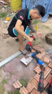 Pin 20 Cell Makita 21v Chân Pin Phổ Thông M21 Có Đèn Báo Pin Dòng Xả Cao Mạch 3 Mosfet