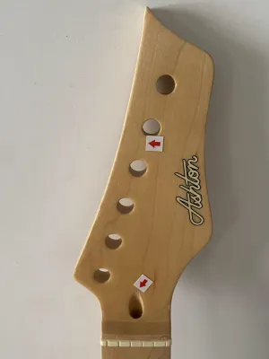 Đàn Guitar Điện Ashton ST Mẫu Thân Gỗ Sồi Hoàn Thiện 22 Thanh Đàn Guitar Điện Đàn Đệm Đàn Ukulele Sử Dụng Tại Các Buổi Biểu Diễn