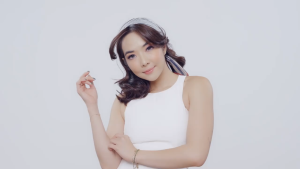 MADAME GIE EYESHADOW PALLET COULD GAZE//12 WARNA EYESHADOW