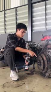 OSUKA บล็อกไฟฟ้าไร้สายไร้แปรงถ่าน แรงที่สุด แรงบิด920NM รุ่นล่าสุดกล่องใหม่ OSID832 ประกัน 1 ปี