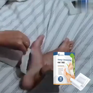 OUHOE แผ่นแปะเท้าดูดสารพิษ Detox Deep Cleansing Foot Pad Patch ดีทอกซ์ ล้างสารพิษ แผ่นแปะเท้าดูดสารพิษสมุนไพร แผ่นแปะแก้ปวด ที่แปะเท้าแก้ปวดเมื่อย กดจุดฝ่าเท้า แผ่นแปะเท้าสมุนไพรจีน