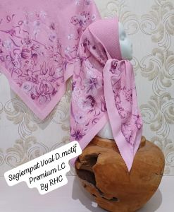 Hijab Segiempat Voal motif Premium/jilbab motif voal sublim/Square motif terbaru